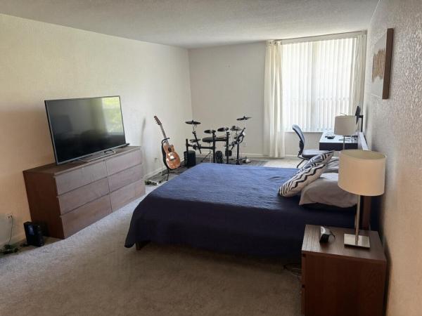 Boca View, 1000 Spanish River Rd #4P, Boca Raton, Florida 33432, image 1
