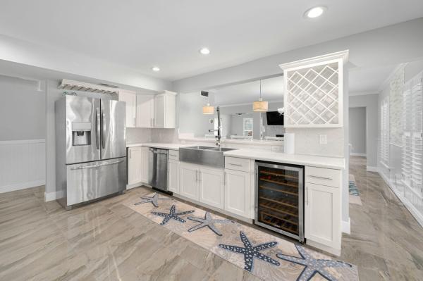 Queens Cove, 121 Queen Eugenia Ct, Fort Pierce, Florida 34949, image 3