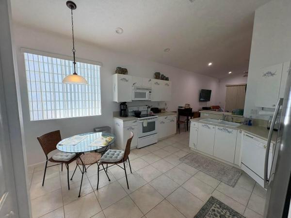 Vizcaya, 15426 Fiorenza Cir, Delray Beach, Florida 33446, image 2