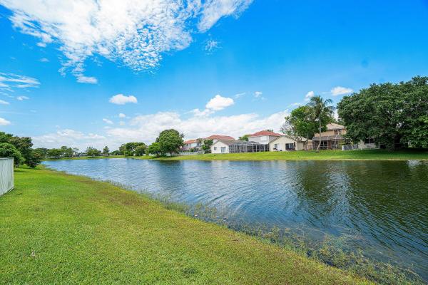 Asheville Park At Lake Charleston, 7366 Ashley Shores Cir, Lake Worth, Florida 33467, image 2