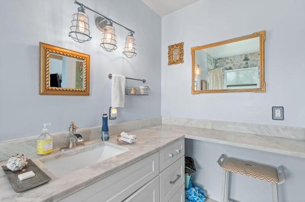 Garden Isles, 240 SE 2nd Ave, Pompano Beach, Florida 33060, image 2