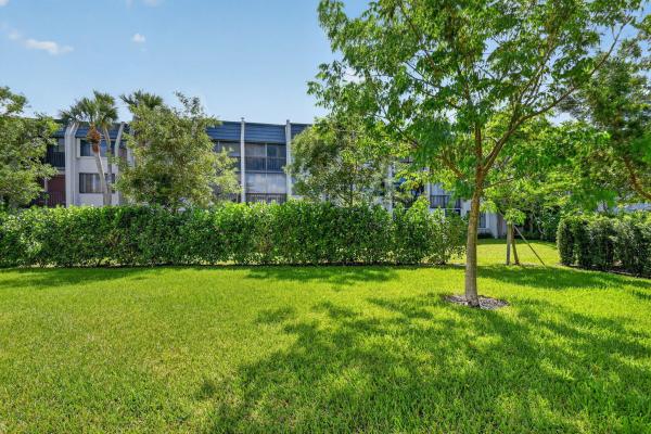 4325 Pond Lily Ln, Lake Worth, Florida 33467, image 2