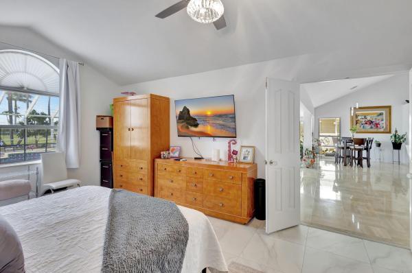 Saratoga Bay, 2354 Saratoga Bay Dr, West Palm Beach, Florida 33409, image 2