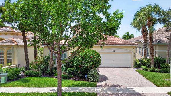 Buena Vida, 8553 Via Grande E, Wellington, Florida 33411, image 1