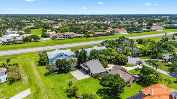 15590 Lindbergh Ln, Wellington, Florida 33414, image 2