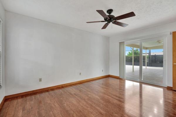 661 SE Crescent Ave, Port St. Lucie, Florida 34984, image 2