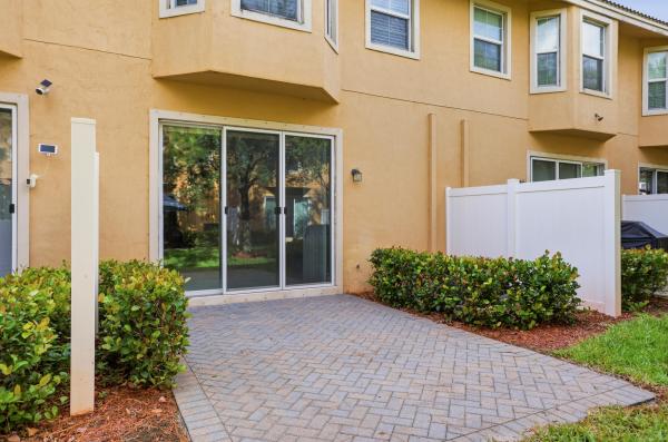 5780 Monterra Club Dr, Lake Worth, Florida 33463, image 1