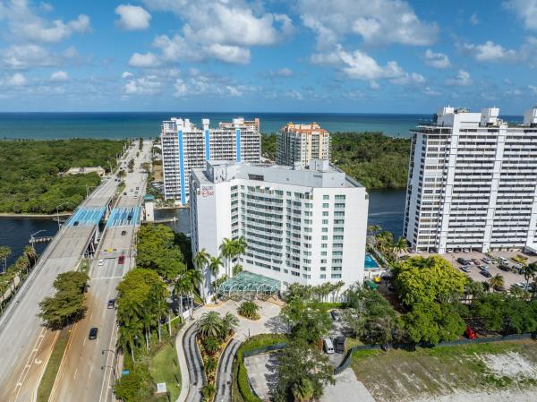 Gallery One, 2670 E Sunrise Blvd #1109, Fort Lauderdale, Florida 33304, image 1