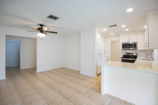 Palm Point, 18020 Palm Point Dr, Jupiter, Florida 33458, image 2