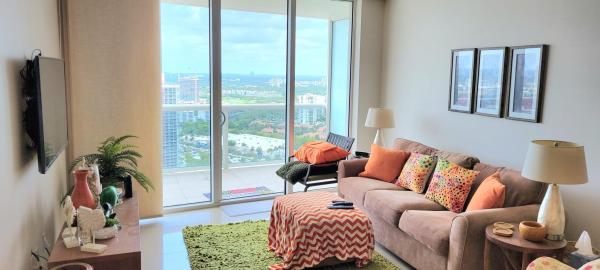Beach Club 1, 1850 S Ocean Dr #3806, Hallandale Beach, Florida 33009, image 3