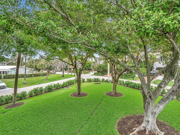 Hillsboro Shores, 1903 Bay Dr, Pompano Beach, Florida 33062, image 1