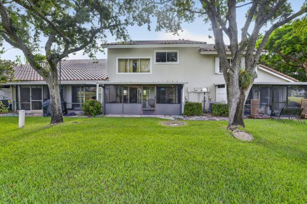 Fairway Views, 7426 Pinewalk Dr S #19-4, Margate, Florida 33063, image 2