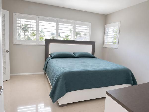 Fairbanks Terrace South, 1201 S Riverside Dr #307, Pompano Beach, Florida 33062, image 2
