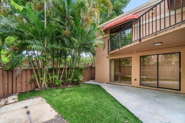 Banyan Lake, 8254 Severn Dr #A, Boca Raton, Florida 33433, image 1