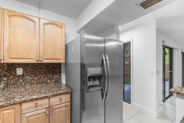 Banyan Lake, 8254 Severn Dr #A, Boca Raton, Florida 33433, image 2