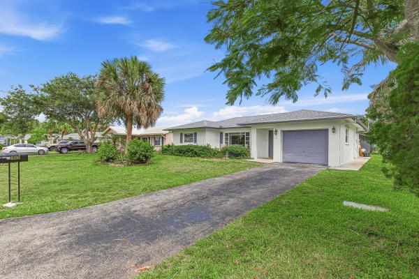 Westwood, 8106 NW 101st Ave, Tamarac, Florida 33321, image 3