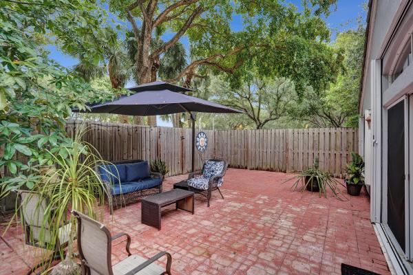 6898 Silverado Ter, Lake Worth, Florida 33463, image 2