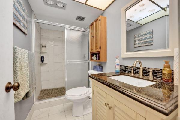 Lake Harbour Towers South, 301 Lake Shore Dr #809, Lake Park, Florida 33403, image 3
