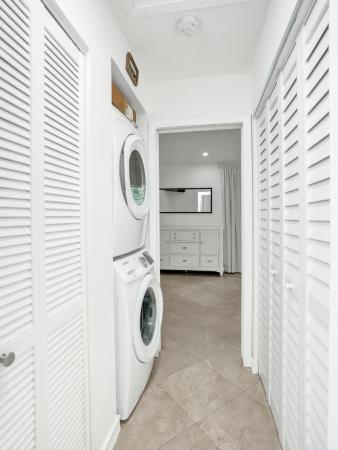 Lakebridge Townhomes, 147 SW 3rd St, Pompano Beach, Florida 33060, image 1