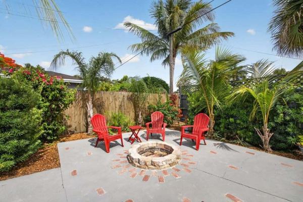 Palm Beach Cabana Colony, 3740 Dunes Rd, Palm Beach Gardens, Florida 33410, image 1