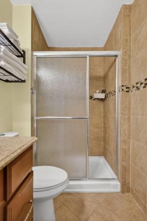 Canalakes, 104 Shoreview Dr, Greenacres, Florida 33463, image 1