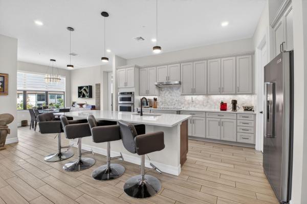 21956 Canadensis Cir #201, Boca Raton, Florida 33428, image 2