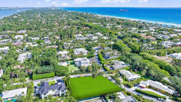 Stotesbury Park, 202 Coral Ln, Palm Beach, Florida 33480, image 2