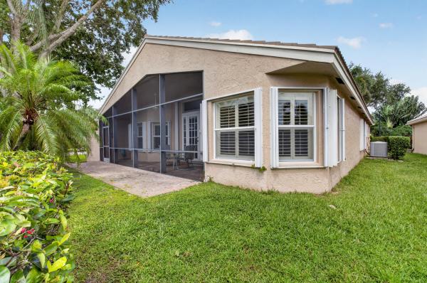 Valencia Pointe, 10932 Skyland Pt, Boynton Beach, Florida 33437, image 1