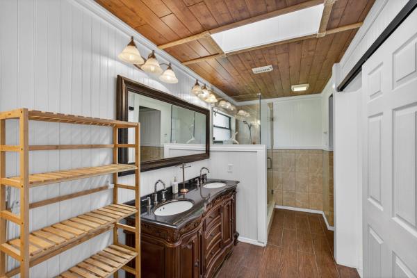 Eastpointe Country Club, 6057 Brandon St, Palm Beach Gardens, Florida 33418, image 1