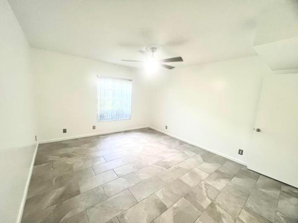 Imperial Point Colonnades, 2201 NE 66th St #1306, Fort Lauderdale, Florida 33308, image 3