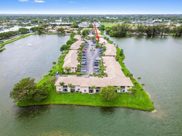 5530 Lakeside Dr #203, Margate, Florida 33063, image 2