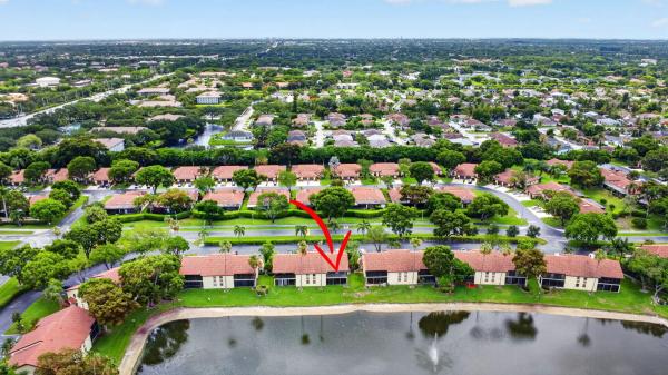 10231 N Circle Lake Dr #201, Boynton Beach, Florida 33437, image 2
