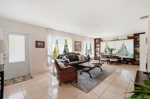 Hillbrook, 2417 NW 7th Ave, Wilton Manors, Florida 33311, image 2