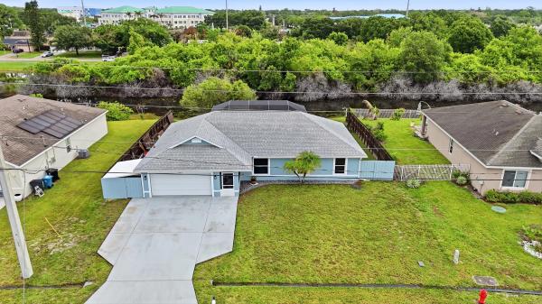 105 SW Glenwood Dr, Port St. Lucie, Florida 34984, image 1