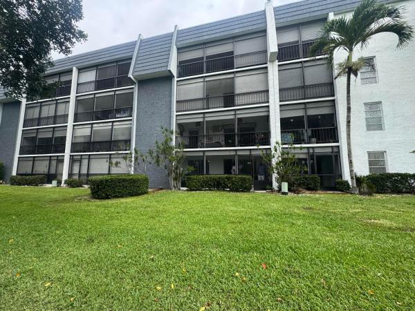 The Greens Of Inverrary, 6080 NW 44th St #109, Lauderhill, Florida 33319, image 1