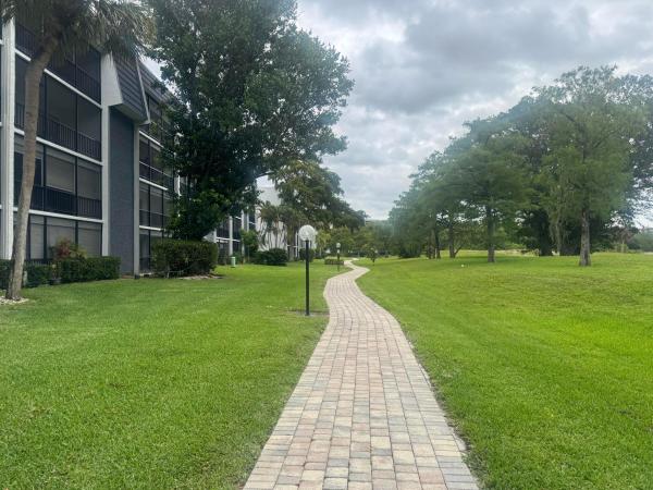The Greens Of Inverrary, 6080 NW 44th St #109, Lauderhill, Florida 33319, image 3