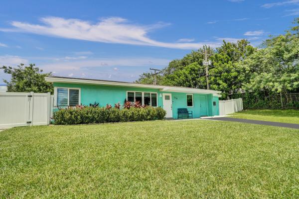 Delray Beach Highlands, 1218 SW 22nd Ave, Delray Beach, Florida 33445, image 2