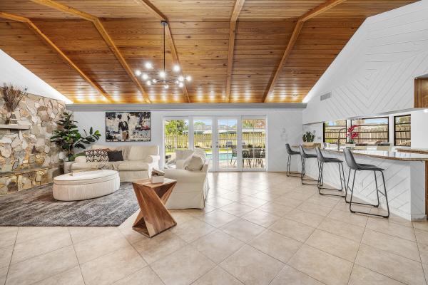 Barwal, 1006 SE 6th St, Deerfield Beach, Florida 33441, image 2