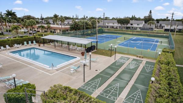 5800 W Fernley Dr Dr #38, West Palm Beach, Florida 33415, image 1
