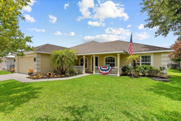 Hidden Oaks, 2585 SW National Cir, Port St. Lucie, Florida 34953, image 3