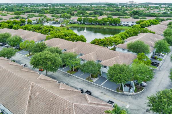 Sonoma Bay, 3725 Oleander Ter, Riviera Beach, Florida 33404, image 1