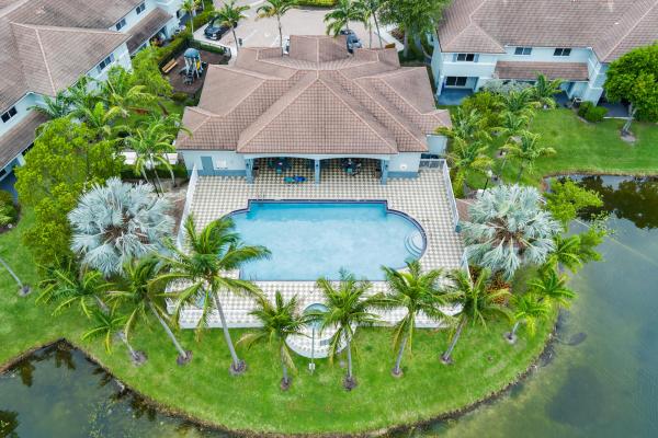 Sonoma Bay, 3725 Oleander Ter, Riviera Beach, Florida 33404, image 1