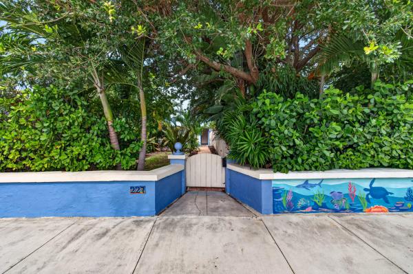 227 N M St, Lake Worth, Florida 33460, image 2