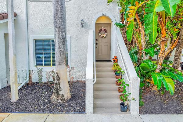 Bayfront Of Boynton Beach, 528 Bayfront Dr, Boynton Beach, Florida 33435, image 2