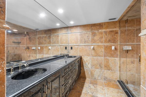 16 Via Lago, Boynton Beach, Florida 33435, image 2