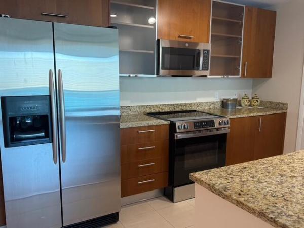 Ocean Marine Yacht Club, 1945 S Ocean Dr #509, Hallandale Beach, Florida 33009, image 2
