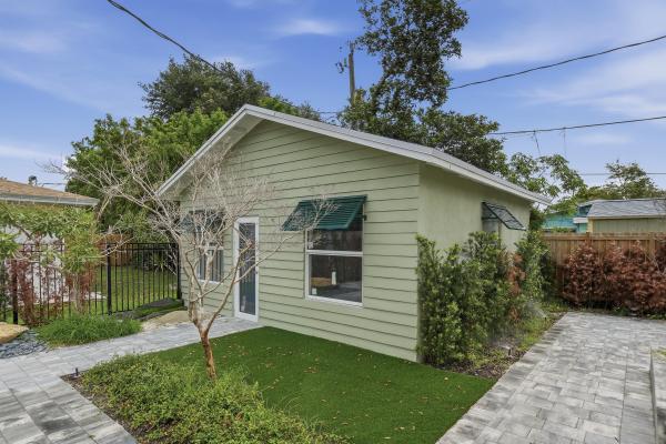 Pinehurst, 216 NE 23rd Ave, Pompano Beach, Florida 33062, image 1