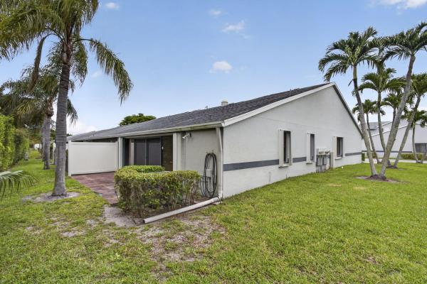 The Arbours Of The Palm Beaches, 2641 Gately Dr W #1901, West Palm Beach, Florida 33415, image 1