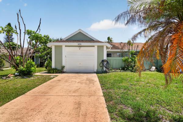 Rivergreen Villas, 1434 SE Larkwood Cir, Port St. Lucie, Florida 34952, image 3