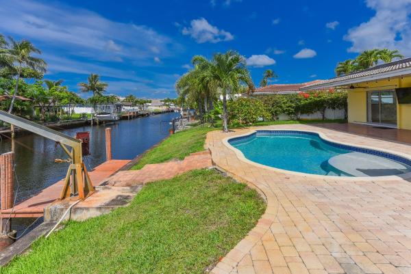 Coral Ridge Isles, 1460 NE 55th St, Fort Lauderdale, Florida 33334, image 3